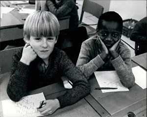 Tackling: Integration of immigrants in UK School System