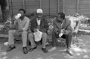 Joubert: Interaction between homeless males in Joubert park