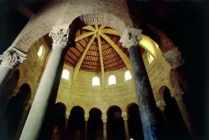 Sant Angelo: Interior of the church or