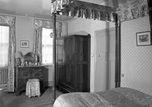 Kentner: Interior of Louis Kentner's house