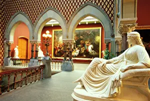 Mid Atlantic: Interior of pennsylvania academy of fine arts