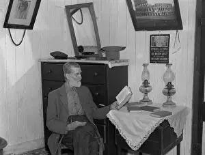 Postmaster: Interior of Postmaster Brown's home at Old Rag. Shenandoah N
