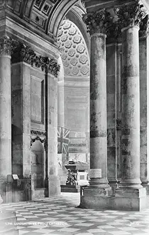 Checkerboard: Interior of St. Paul's Cathedral