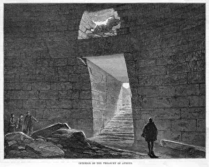 Courses: INTERIOR OF THOLOS TOMB