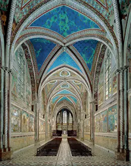 Penna: Interior of the Upper Basilica