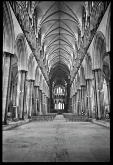 1220: Interior view of the cathedral nave
