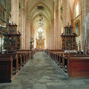 Neuberg: Interior view of the minster