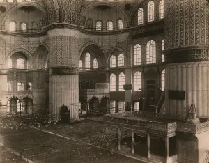 Camii: Interior view of the Sultanahmet Camii (mosque)