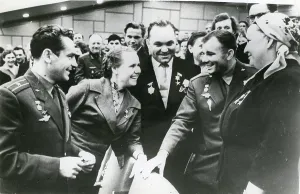Intermission: An intermission between sessions at the 22nd Congress o?