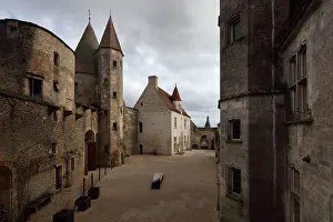 Verte: Internal courtyard, Chateau de Chateauneuf, Burgundy, France