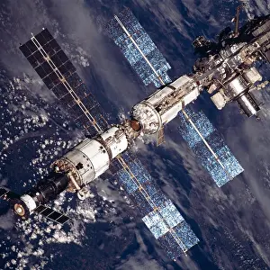 Modular: International Space Station in 2001. Overhead ?