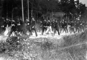 Confinement: Interned sailors on Gotland, 1915