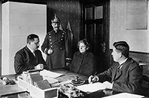 Interrogation at a police station, 1911