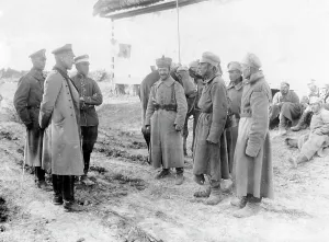 Interrogate: Interrogation of Russian prisoners of war, 1916