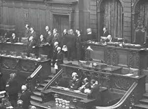 Interrupted: Interruption of a Reichstag meeting, 1932