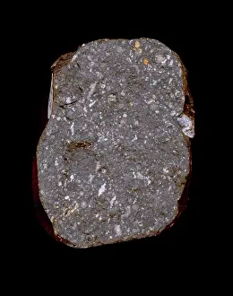Allende: Interstellar diamonds