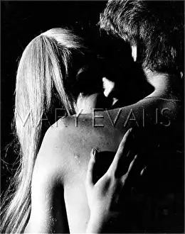 Intimately: INTIMATE COUPLE