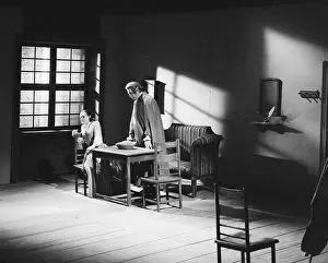 Einem: Intrigue and Love