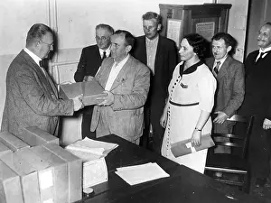 Distributors: Introduction of food ration coupons, 1939