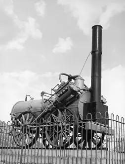 Invicta: INVICTA STEAM ENGINE