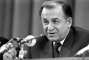 Iliescu: Ion Iliescu, 1991