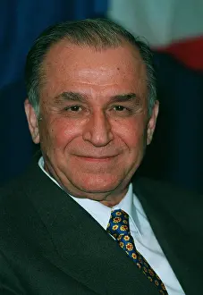 Iliescu: Ion Iliescu