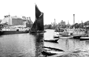 Orwell: Ipswich, River Orwell 1921