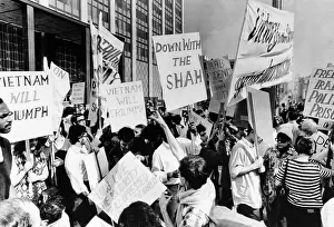 Irans: Iranian students and members of SDS protest the