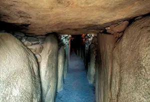 Newgrange: IRELAND
