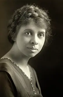 Suffragists: Iris Calderhead - suffragist - women's rights