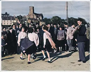 Killybegs: IRISH DANCERS