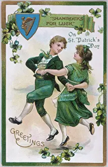 Patricks: TWO IRISH PEOPLE DANCE