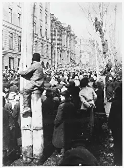 Spreads: IRKUTSK DEMONSTRATION