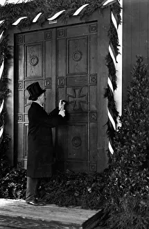 Nail: The Iron Door in Berlin-Schoneberg, 1915