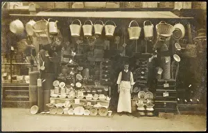 Ironmonger: IRONMONGER'S SHOP/C.1900
