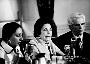 Allende: Isabel Allende, Chilean writer