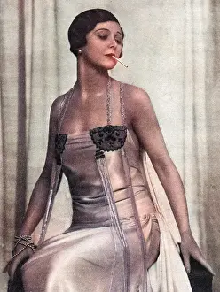 Iln - Consolidated Archive Holdings Ltd (colourised): Isabel Jeans - the subtle art of vamping