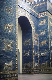 Babylonian: Ishtar Gate through which ran a processional road