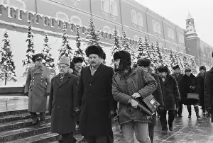 Isidoro: Isidoro Malmierca Peoli visiting USSR