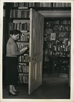 Librarian: Isle Wolff, Wiener Library, Manchester Square, London
