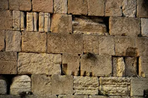 Crack: Israel. Jerusalem. Western Wall. Detail