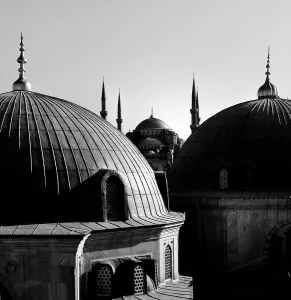 Aghia: Istanbul