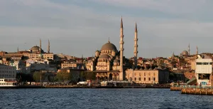Yeni: Istanbul