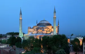 Floodlight: Istanbul