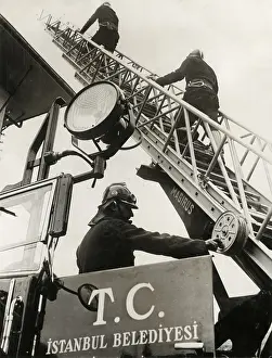 Extendable: Istanbul Modern Fire Department, Turkey - Steel Fire Escape