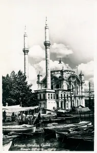 Mejid: Istanbul, Turkey - Ortakoy