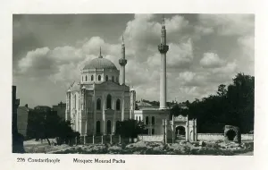 Valide: Istanbul, Turkey - Valide Mosque - Aksaray