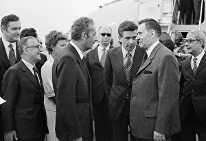 Welcomes: Italian delegation visits USSR