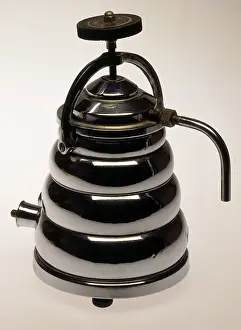 Espresso: Italian espresso machine, 1930s