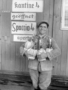 Migrants: Italian foreign worker in Wolfsburg, 1938